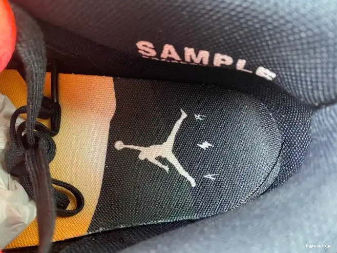 HYPE J Jordan FN0344-001 x 3 Air Balvin Rio 0429